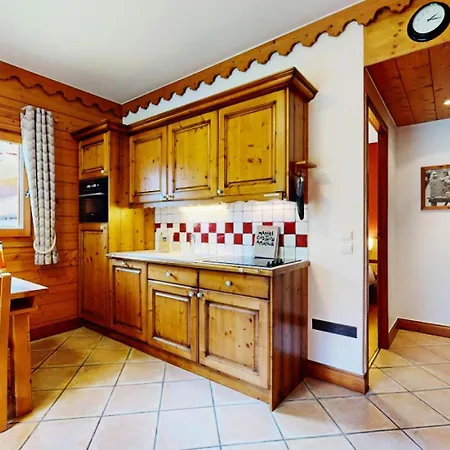 Les Alpages - 3 Pieces Pour 6 Personnes Mae-4503